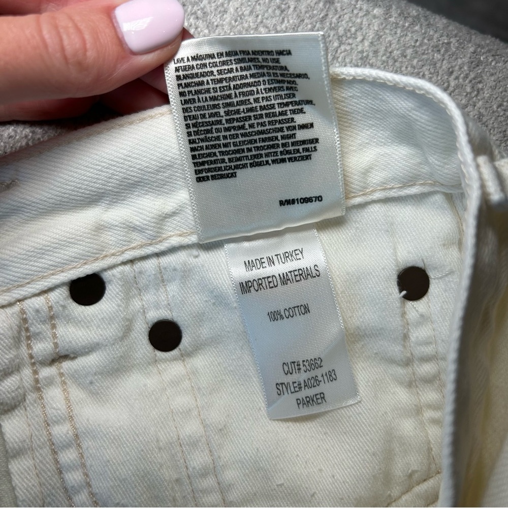 Agolde Parker Short White/Cream Size 26 - Picture 8 of 10